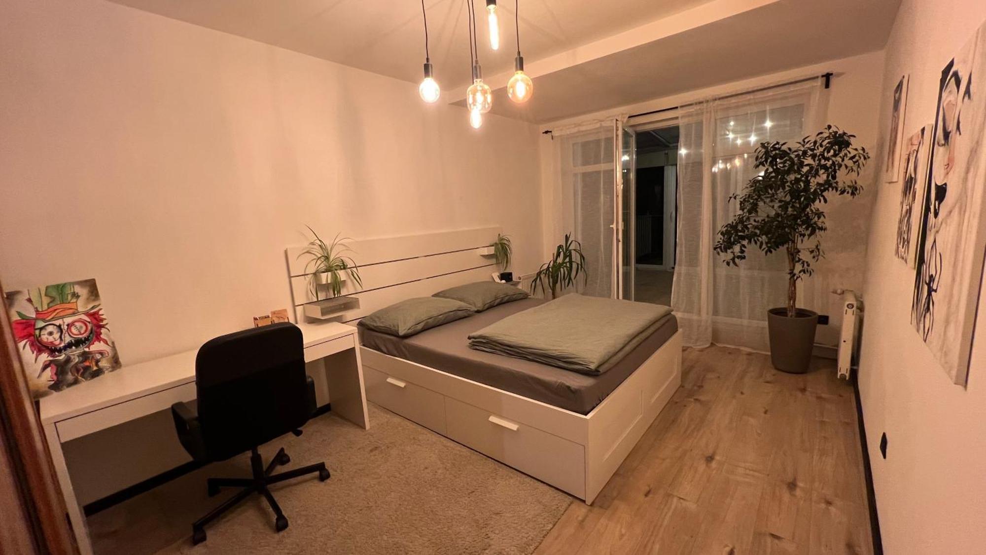Lake Apartment, 2X Free Garage, 10 Mins To Centre Pressburg Exterior foto
